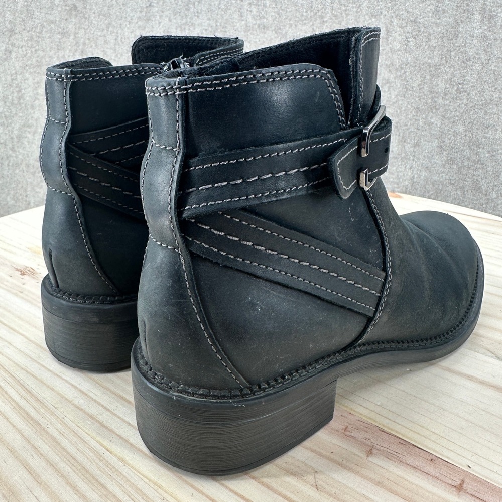 Clarks Maye Ankle Boots 8.5 Charcoal Leather Buckle Zip Comfort Nubuck Leather - Picture 5 of 14